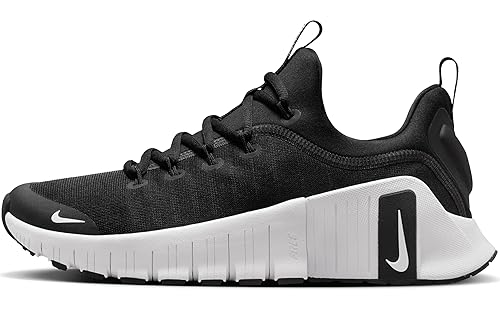 NIKE Women's Free Metcon 6Sneaker